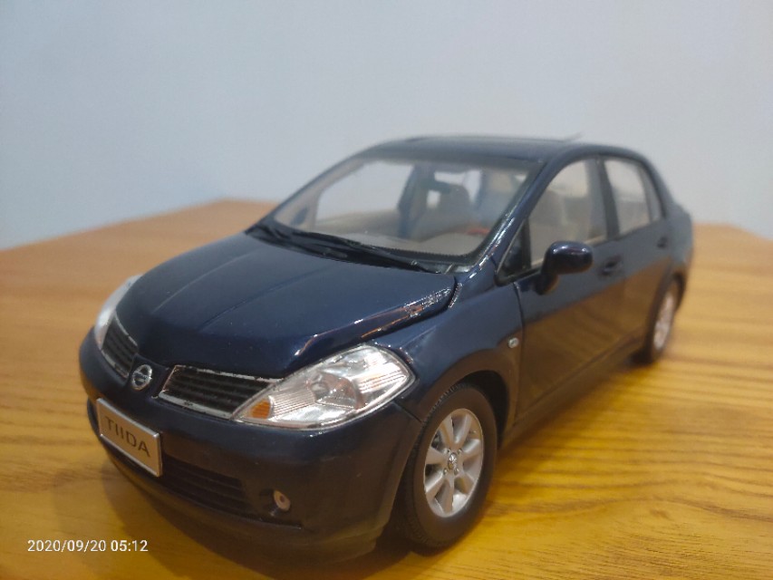 日产骐达老款汽车模型,14岁的暖男