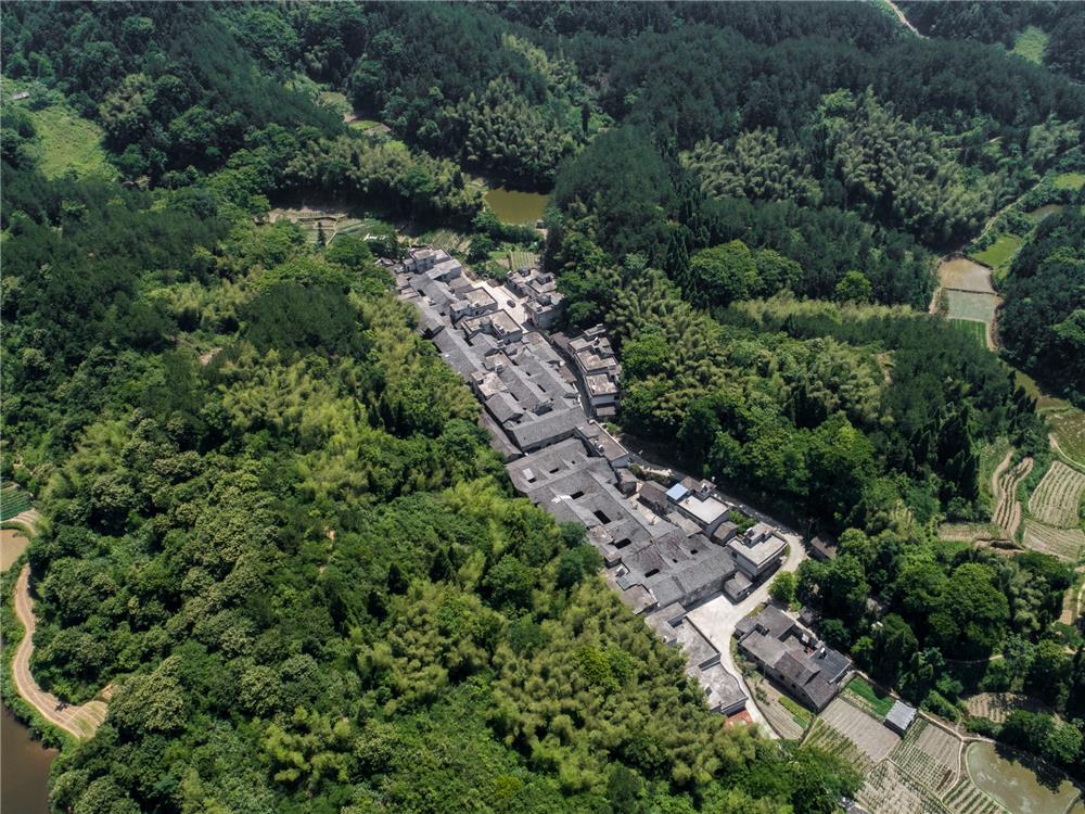 传统村落回头岭村 (中国传统古村落黄岭村)