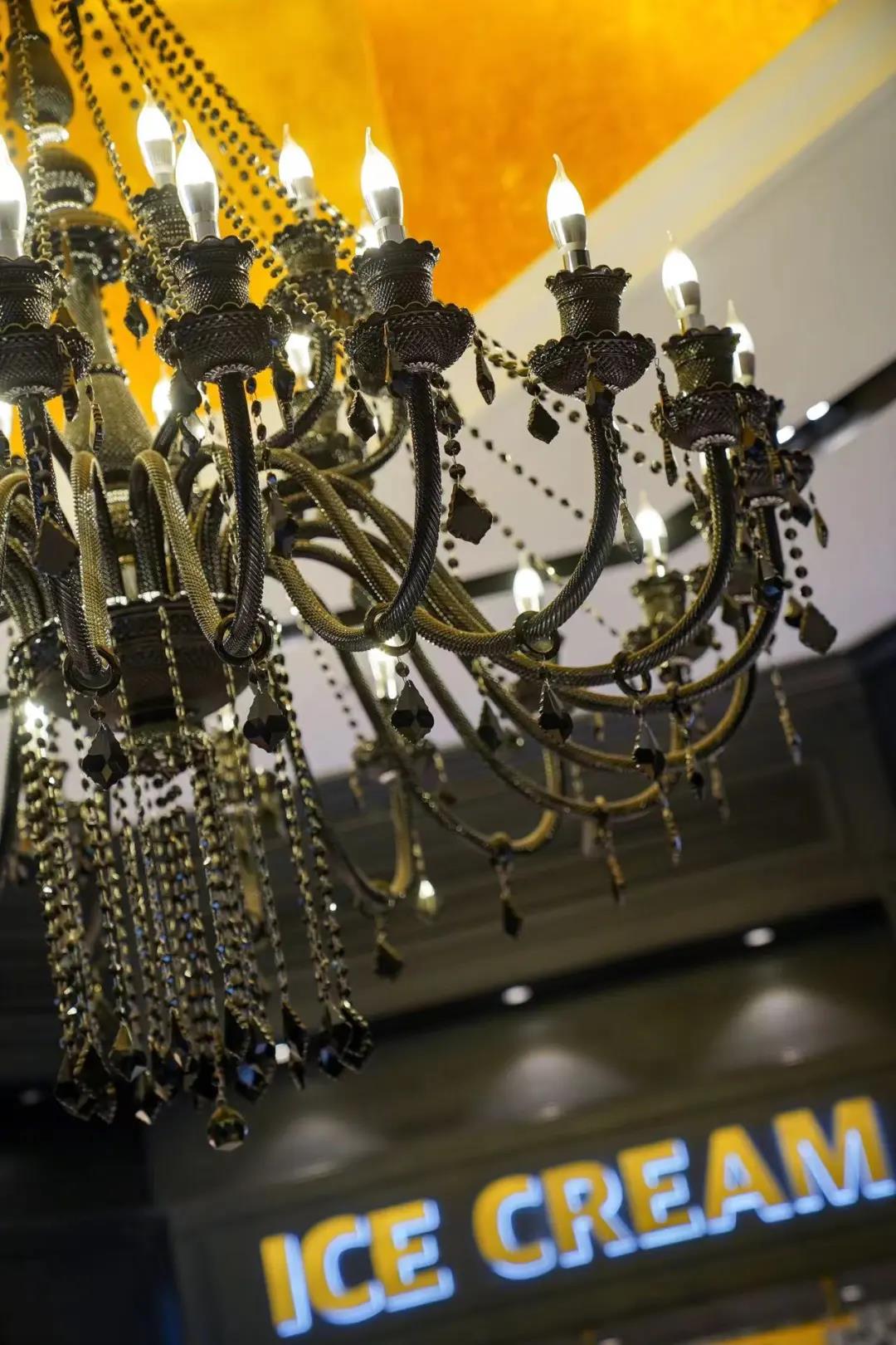 太阳宫网红面包店,太阳宫排队买泡芙