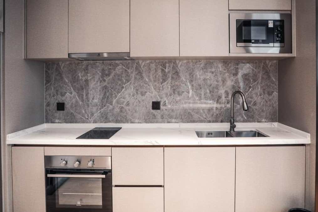 深圳南山希尔顿逸林酒店一室一厅,南山希尔顿逸林酒店介绍