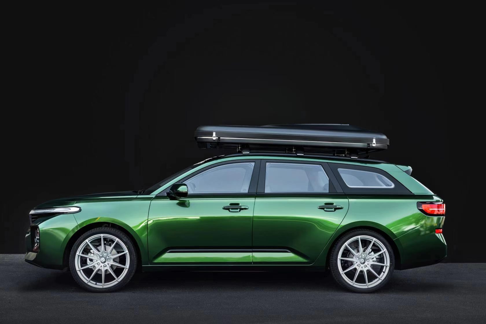 宝骏rc5w旅行车上路测试,宝骏rc5w旅行车落地