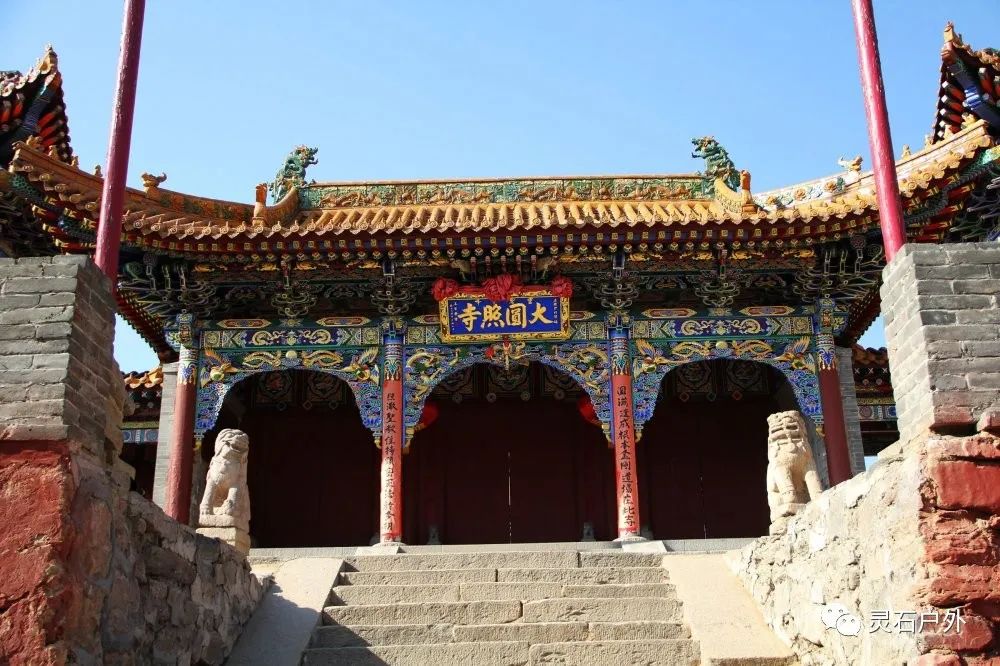 五台山景区十大著名寺庙之菩萨顶,五台山每个寺庙的细致讲解