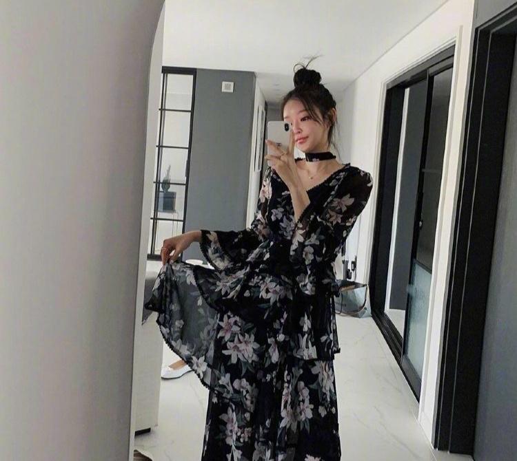 雪纺裙连衣裙减龄,百褶纱裙雪纺裙搭配图