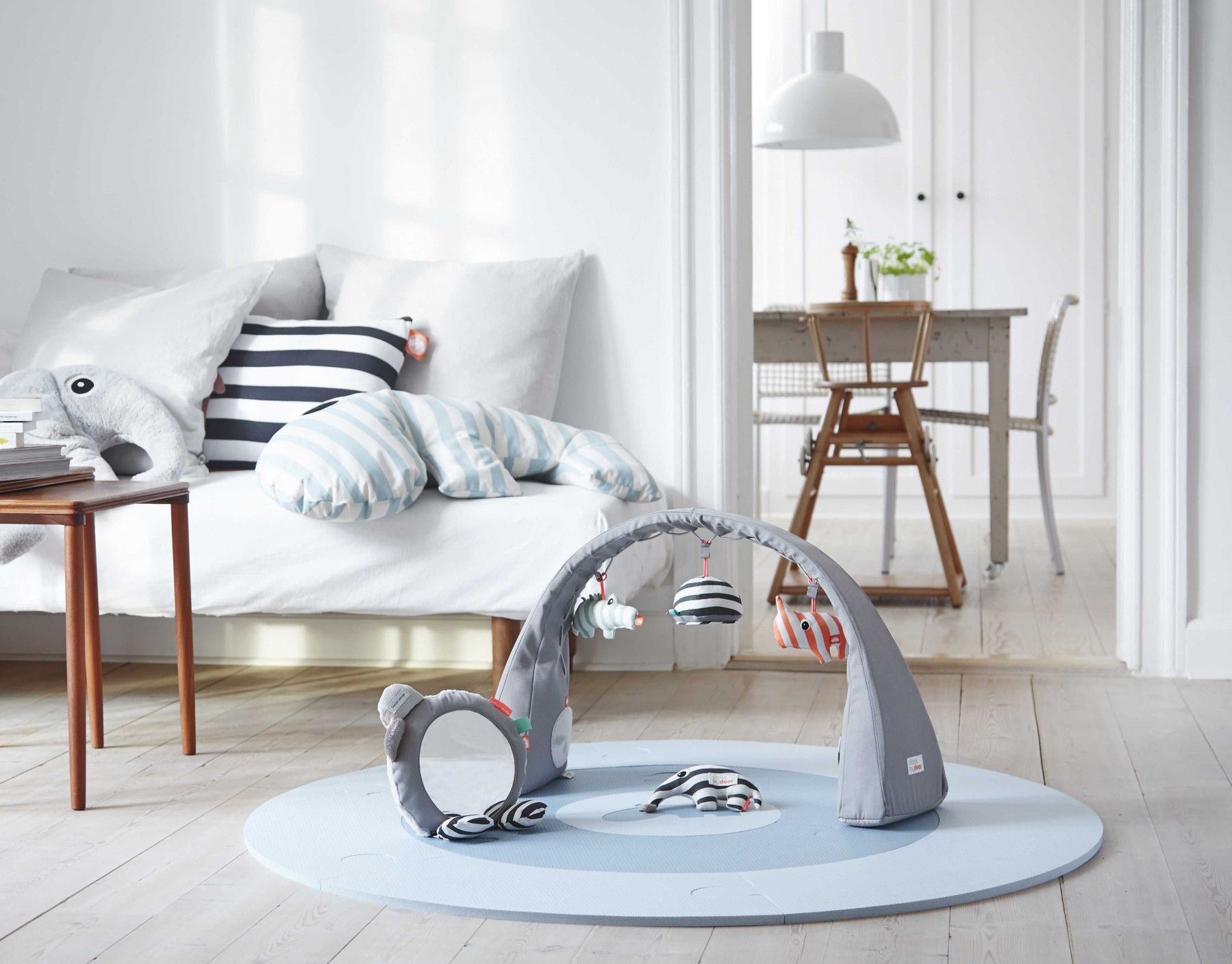 北欧风的儿童房该怎样布置,如何打造一个北欧风格房间