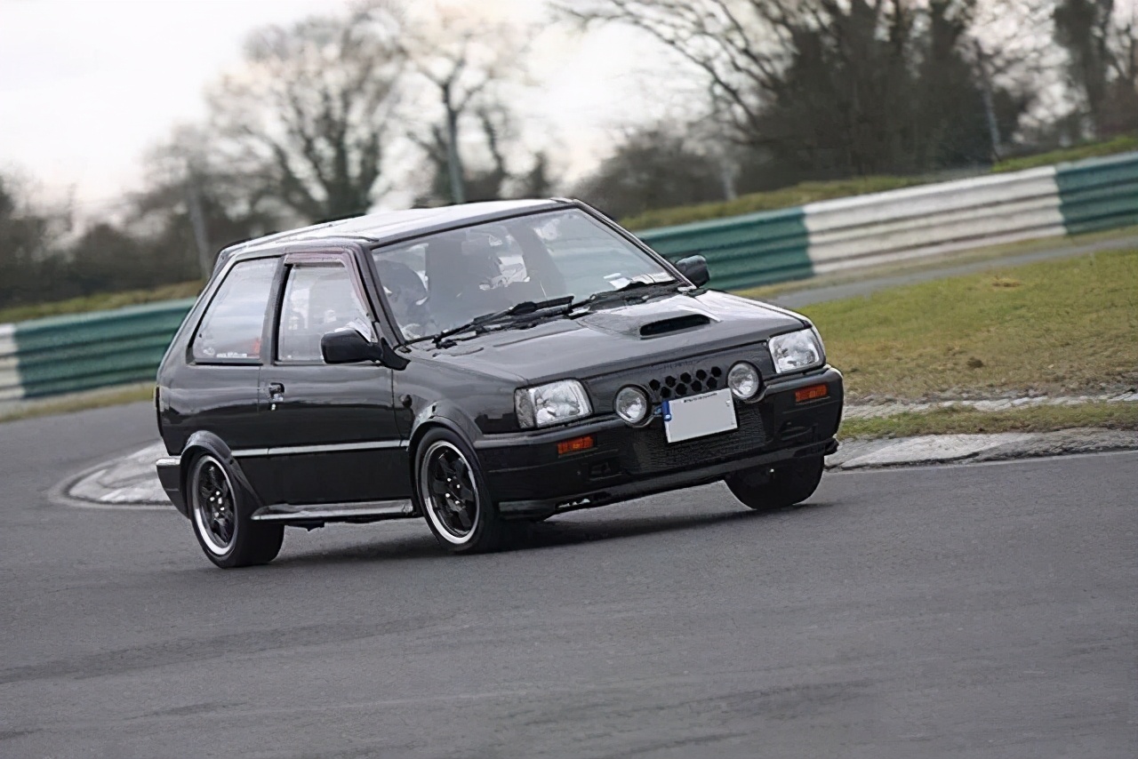 越野车带你体验诗和远方,四驱旅行版发动机抖动