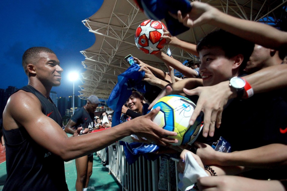 巴黎圣日耳曼姆巴佩卡瓦尼内马尔,内马尔首秀巴黎圣日耳曼vs图卢兹