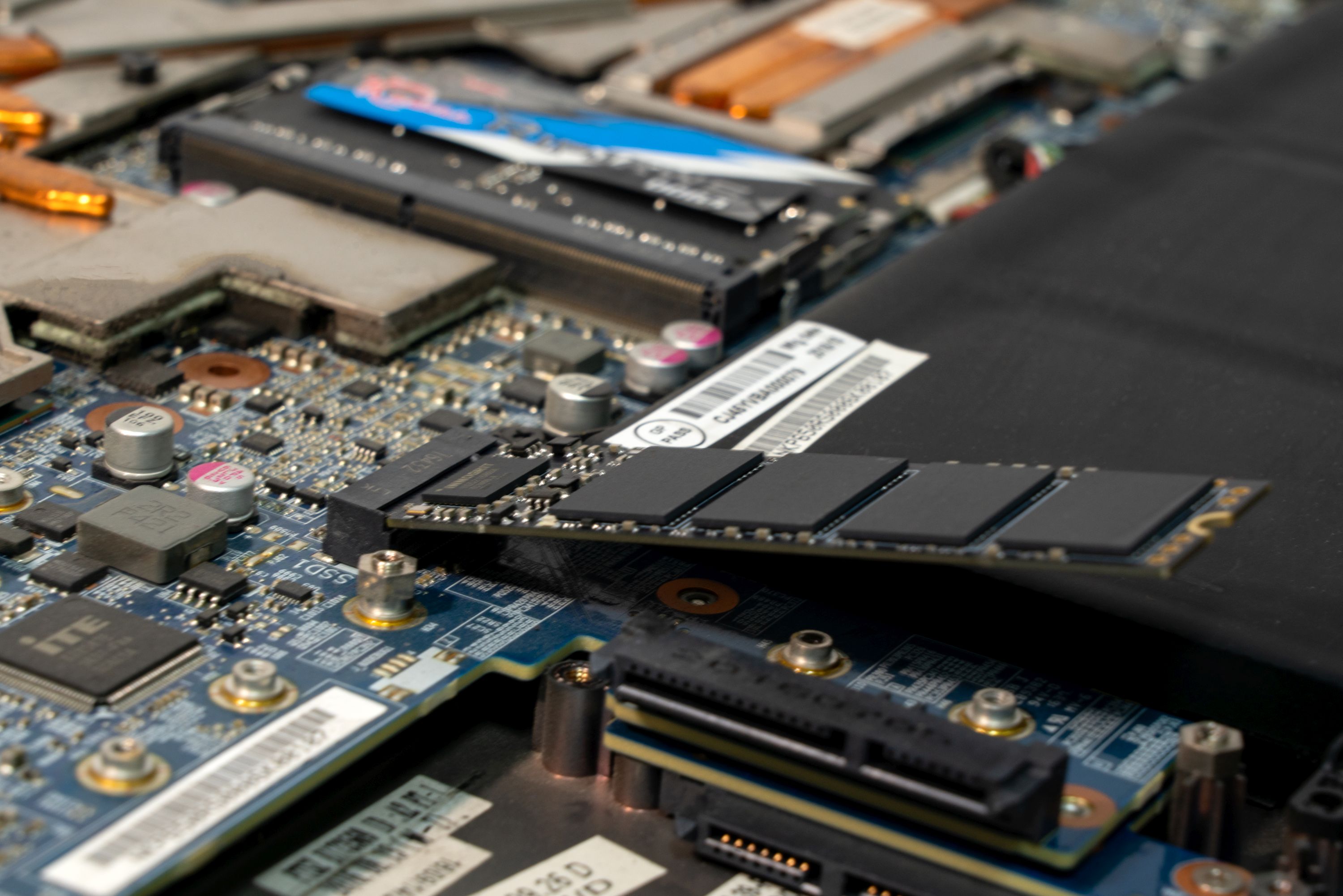 aigo固态硬盘p3000上手体验,aigop3000nvme固态硬盘使用评测