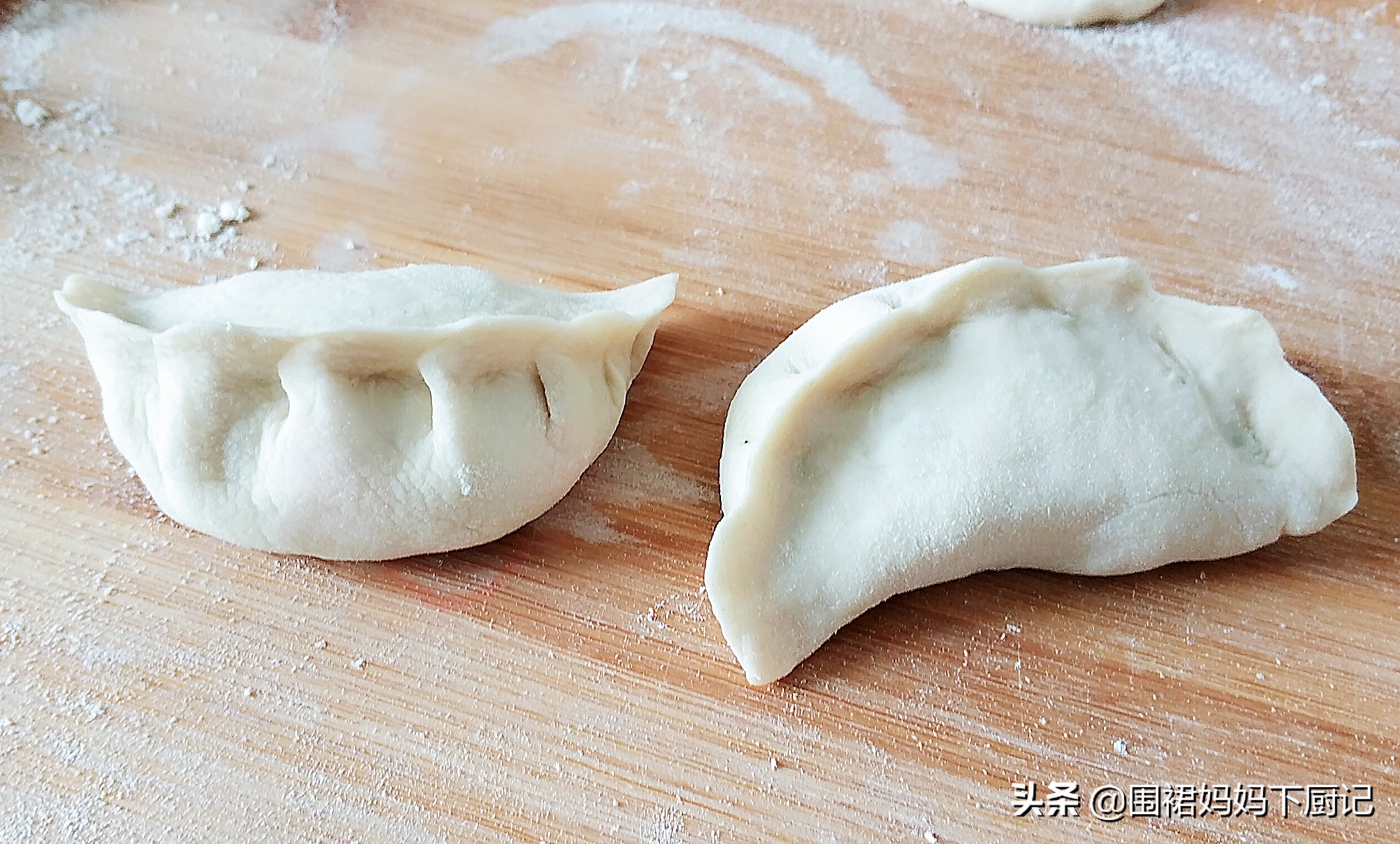 焦香美味的水煎包就做好了,焦香可口的水煎包