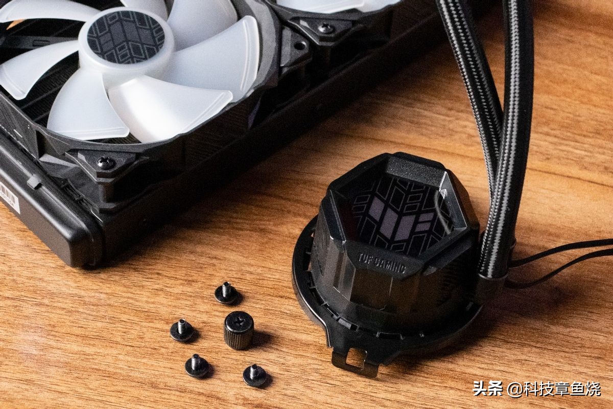 tuf301机箱评测,tuf机箱深度评测