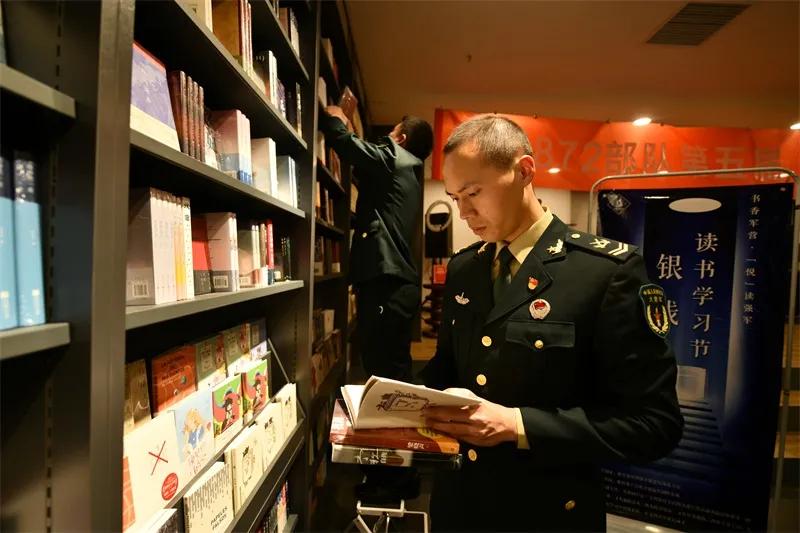 告白是为了表达爱意,告白是为了表明心意