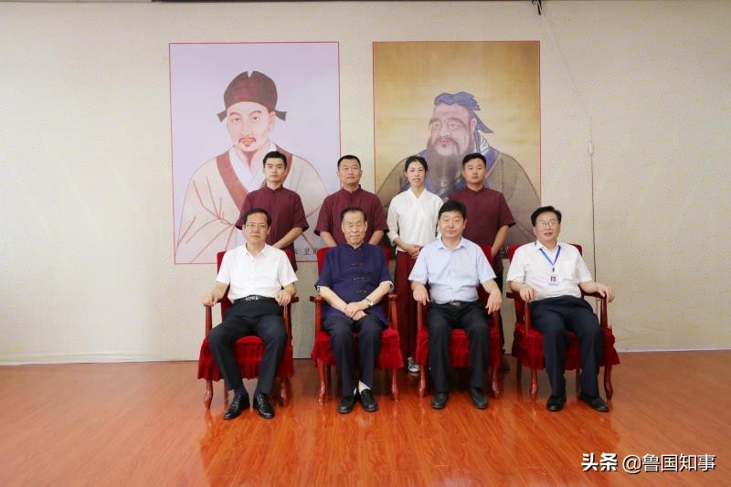 大师来了!院士开坛收徒!祝贺石学敏院士工作站落户曲阜市中医院