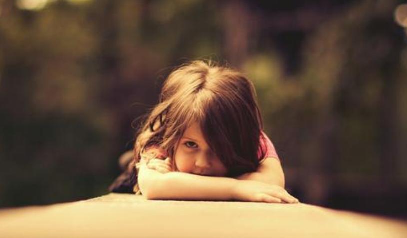 5岁女孩出现“性早熟”，因妈妈一个小习惯，父母别忽视这些细节