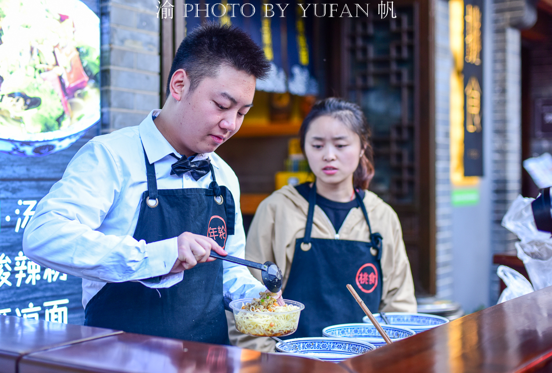 外地人到重庆必去的几个地方,去重庆怎么玩儿划算