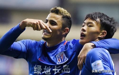 一个流浪中甲,一个被申花外租,曾经的国青双子星令人唏嘘