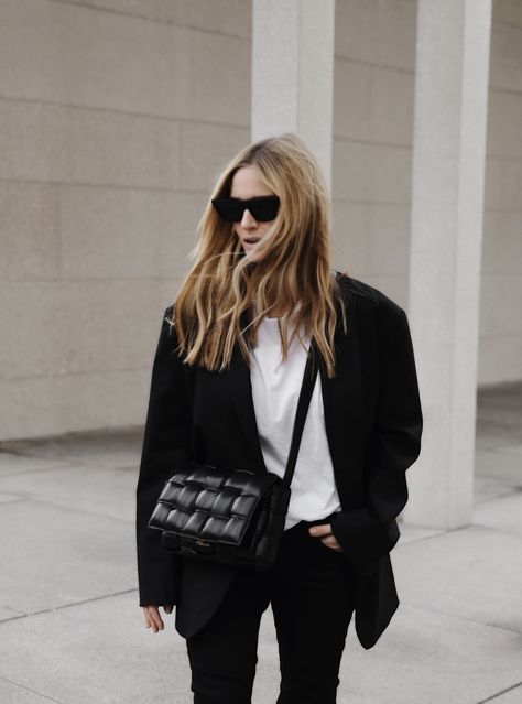 时尚小众云朵包,云朵包和枕头包