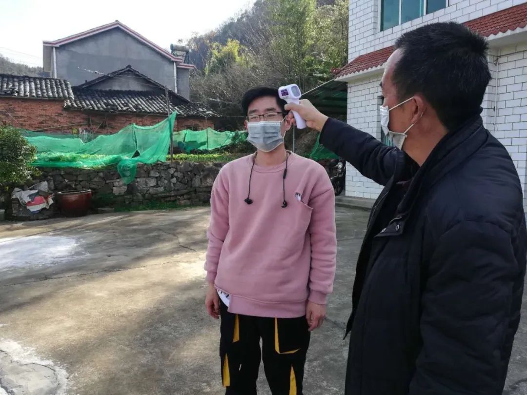 财政支持疫情防控力度再升级,财政加大疫情防控投入