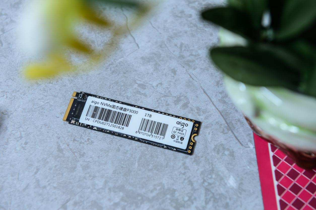 固态硬盘正确安装方法,固态硬盘安装教程和详细步骤