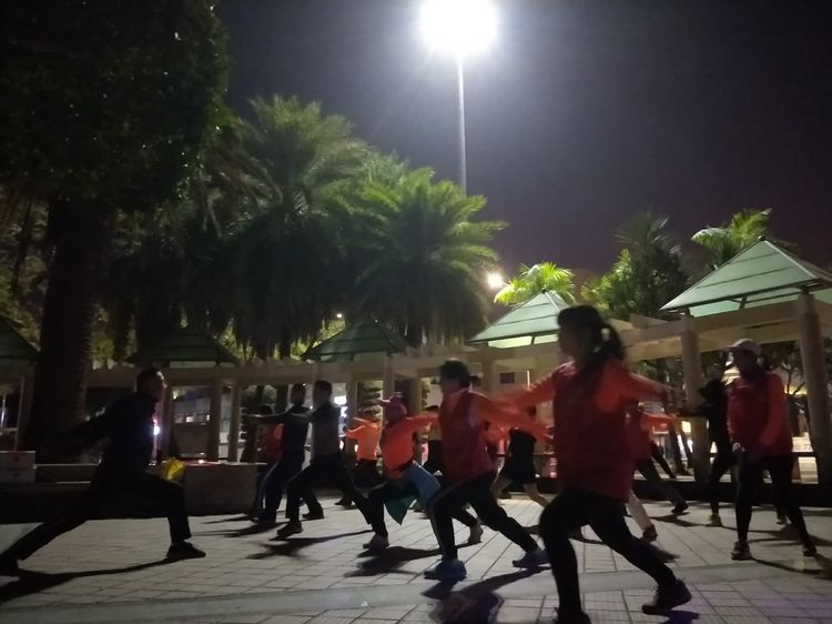 魅力深马，微马同行！六约微马助力深圳国际马拉松