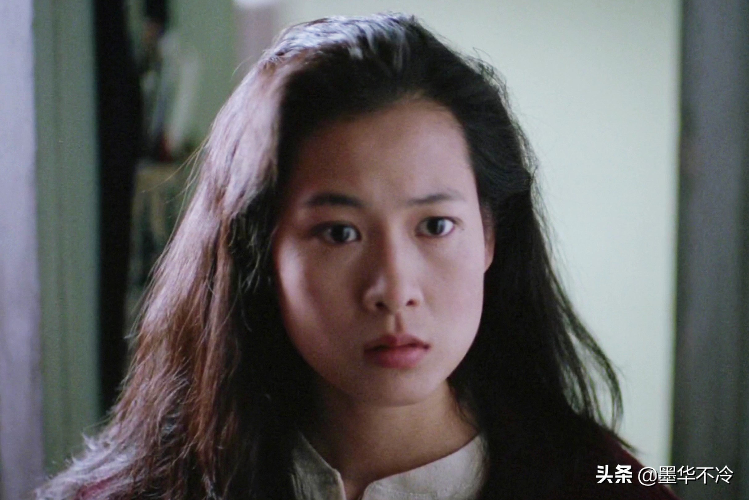 “突转”手法，是严歌苓小说富有吸引力的重要奥秘