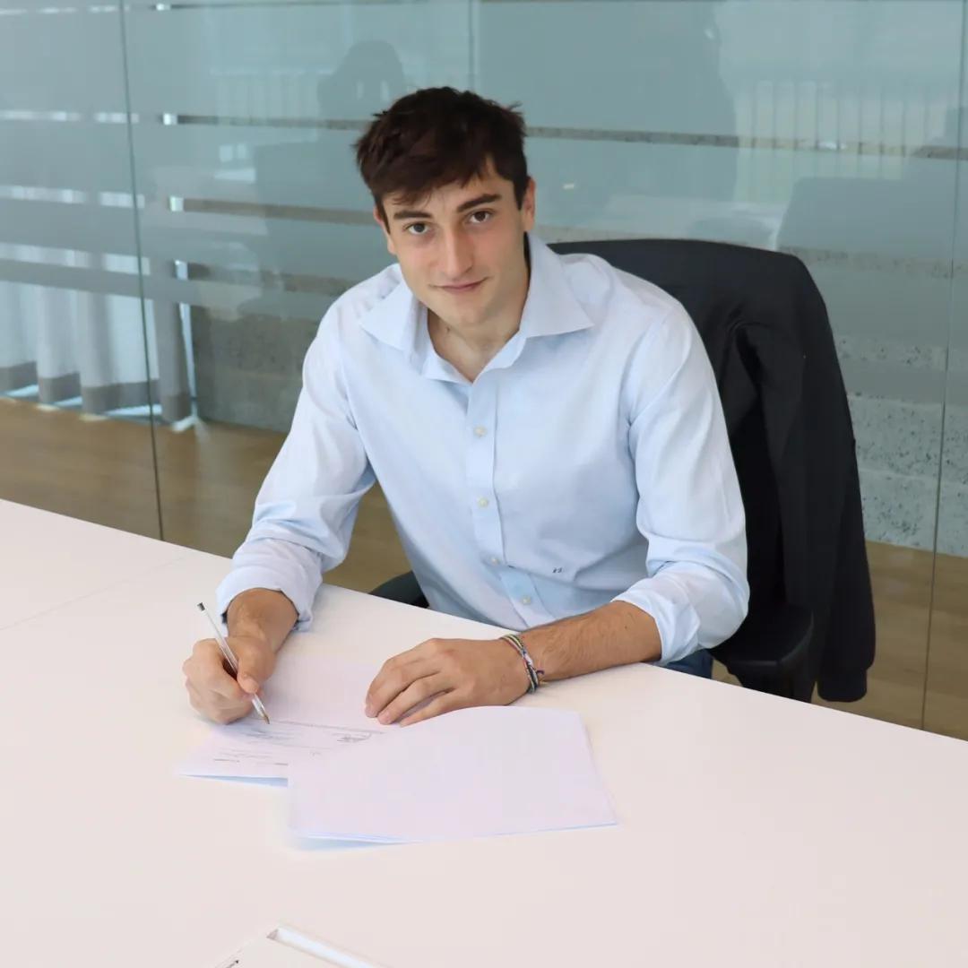 蓝黑军团米兰德比,蓝黑军团厉害吗