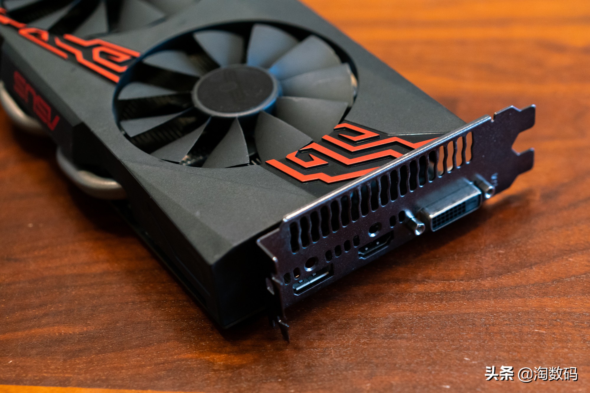 华硕rx580拆解图,华硕rx580v拆机