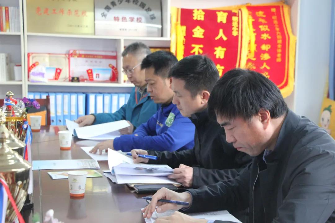 青少年校园足球特色学校复核报告,新街小学青少年校园足球特色学校