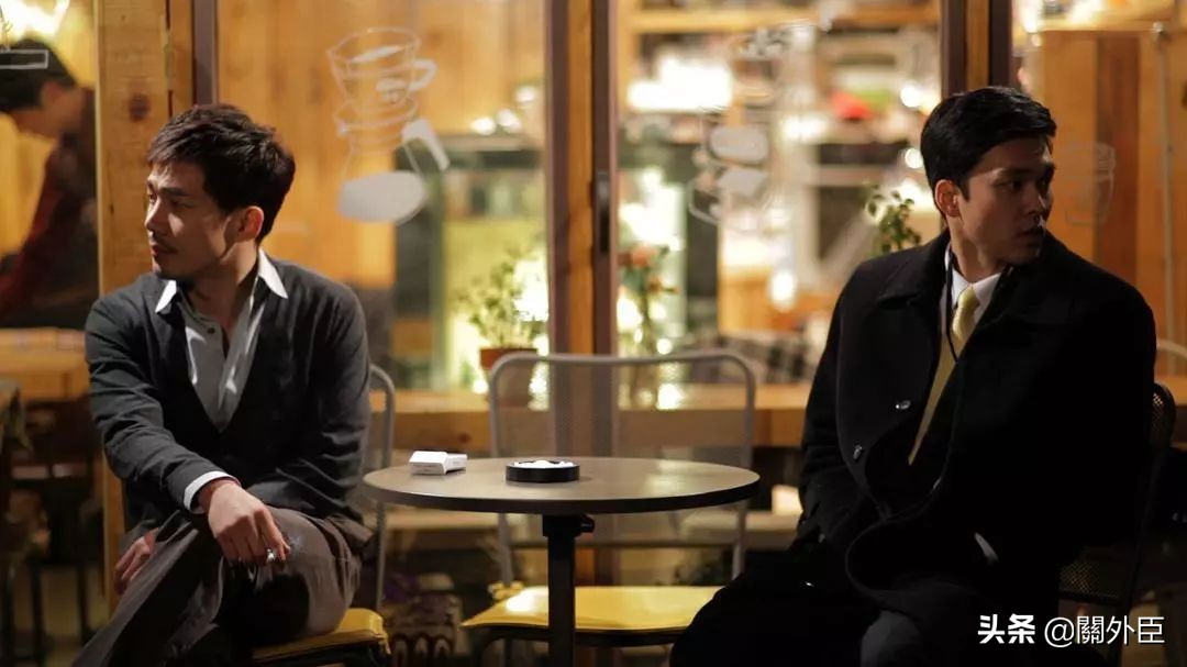 《白夜》：空少与快递小哥419——给你指条路，是不是阿依希代路