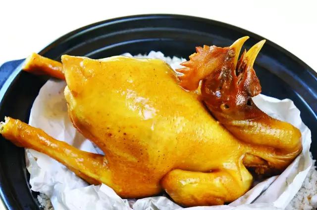 83岁神仙颜值,18岁时神仙颜值