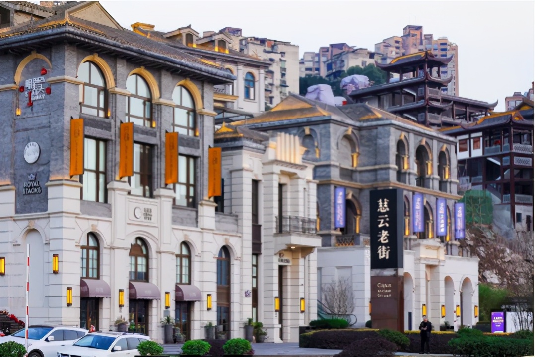 重庆旅游攻略南山,重庆南滨路长江国际