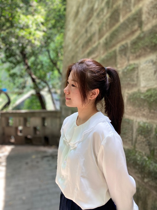 iphonese对比安卓哪个好,新款iphonese入手体验