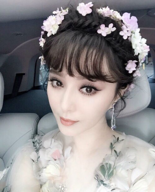 范冰冰晒p图合影为范丞丞庆生,范冰冰为范丞丞庆生亲切喊丞哥