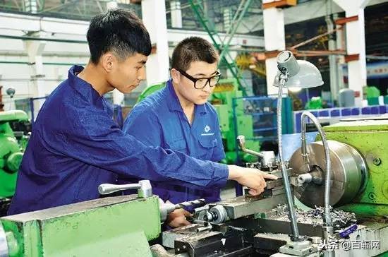 这些车间里的常识书本上也难以找到!一字说“错”,就暴露身份了