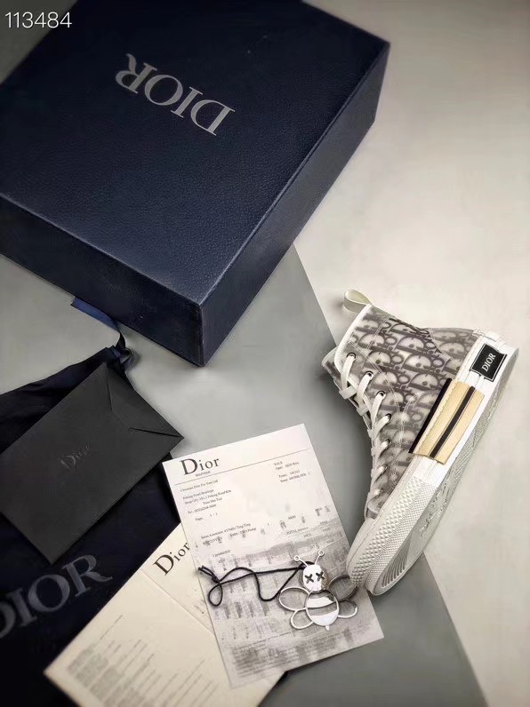 更低的价格！海外代购商同款货源！潮公馆鞋服