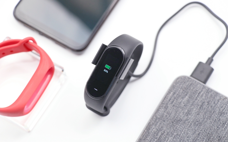 小米手环3的强劲对手，黑加手环彩屏+NFC，给我视觉享受