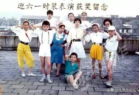 曾经这种衣服在焦作人手一件，穿过的都老了