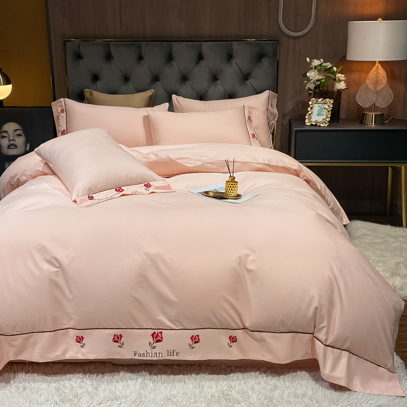 被子上有血迹垫上纸巾,被子床单有血液怎么办