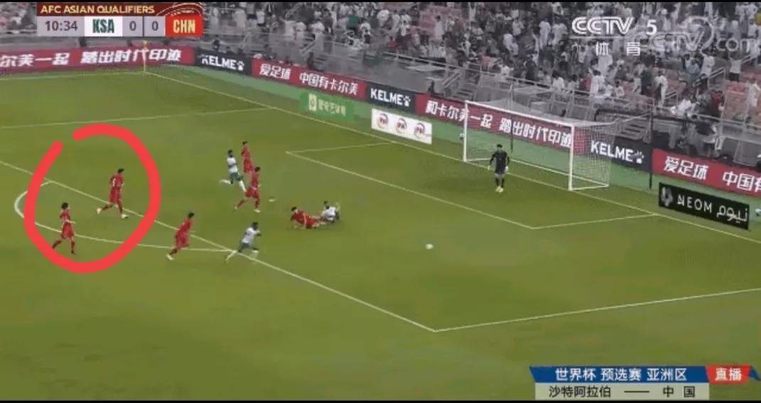 国足看李铁视频,国足对日本李铁的状态