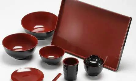 仿瓷碗对人体的危害,仿瓷碗用多久会引起白血病