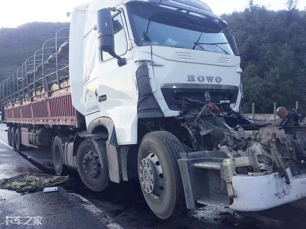 国六lng车价格,国六lng牵引车费气