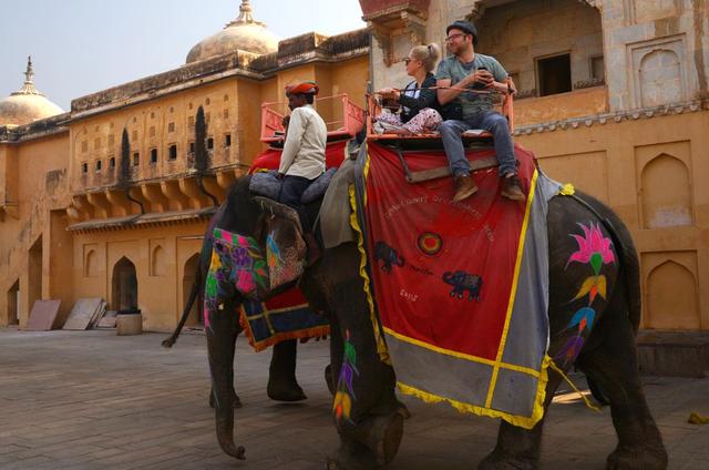 全球十大最独特的节日,国外最奇葩的几个节日