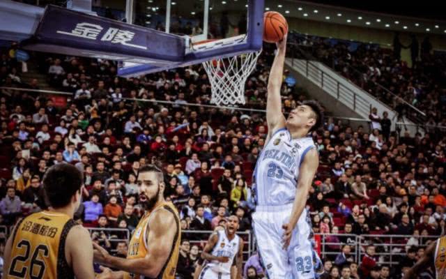 卡特中国行单挑球迷,你行你上反驳