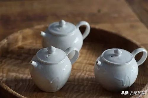 鏃ユ湰闄跺櫒鏈存嫏,闄跺櫒鏃ユ湰