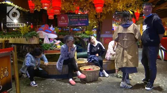 在饭店吃饭后集体呕吐怎么维权,九人聚餐七人中毒