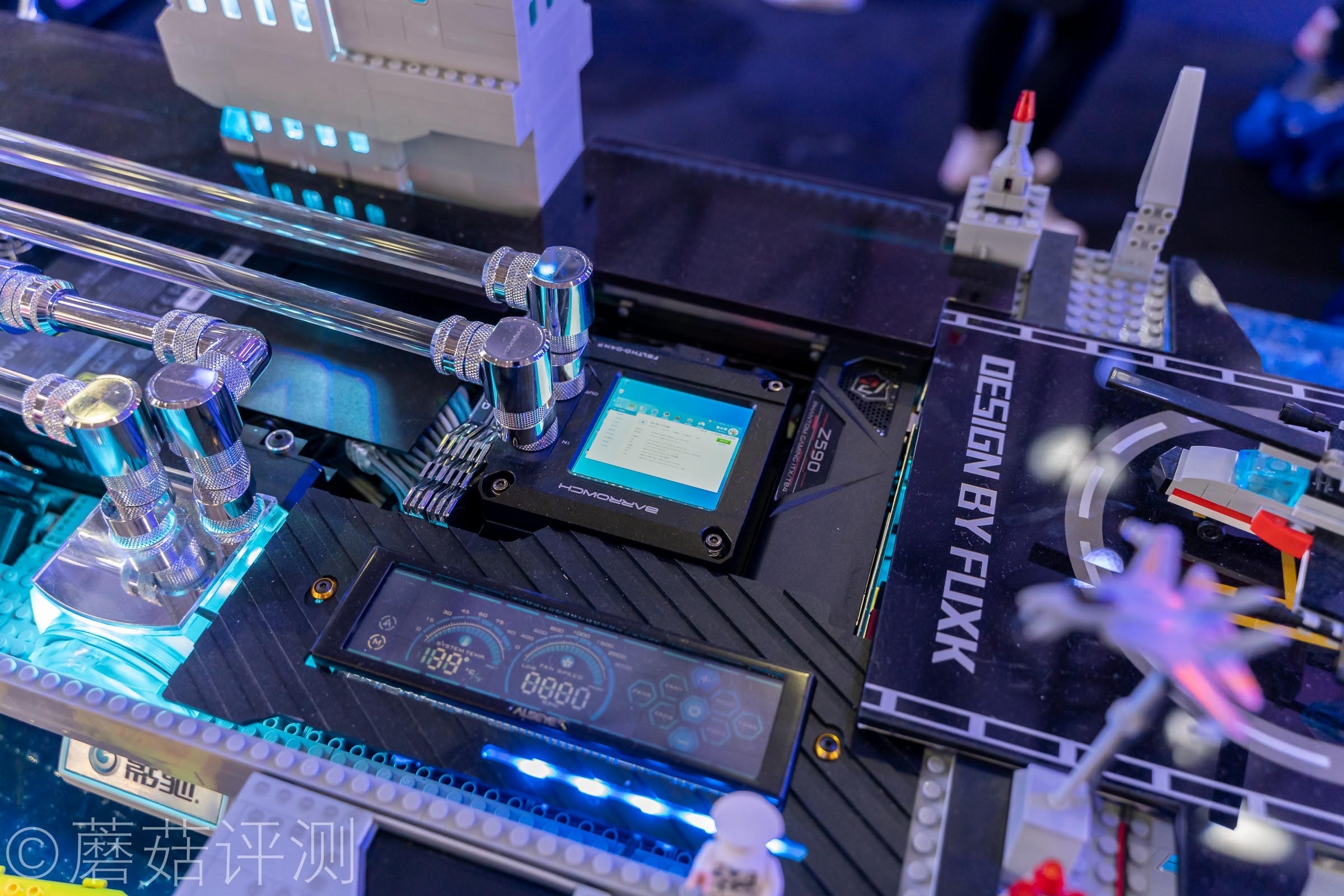 又有啥好玩的？蘑菇带你逛ChinaJoy2021，硬件、车和漂亮的小姐姐