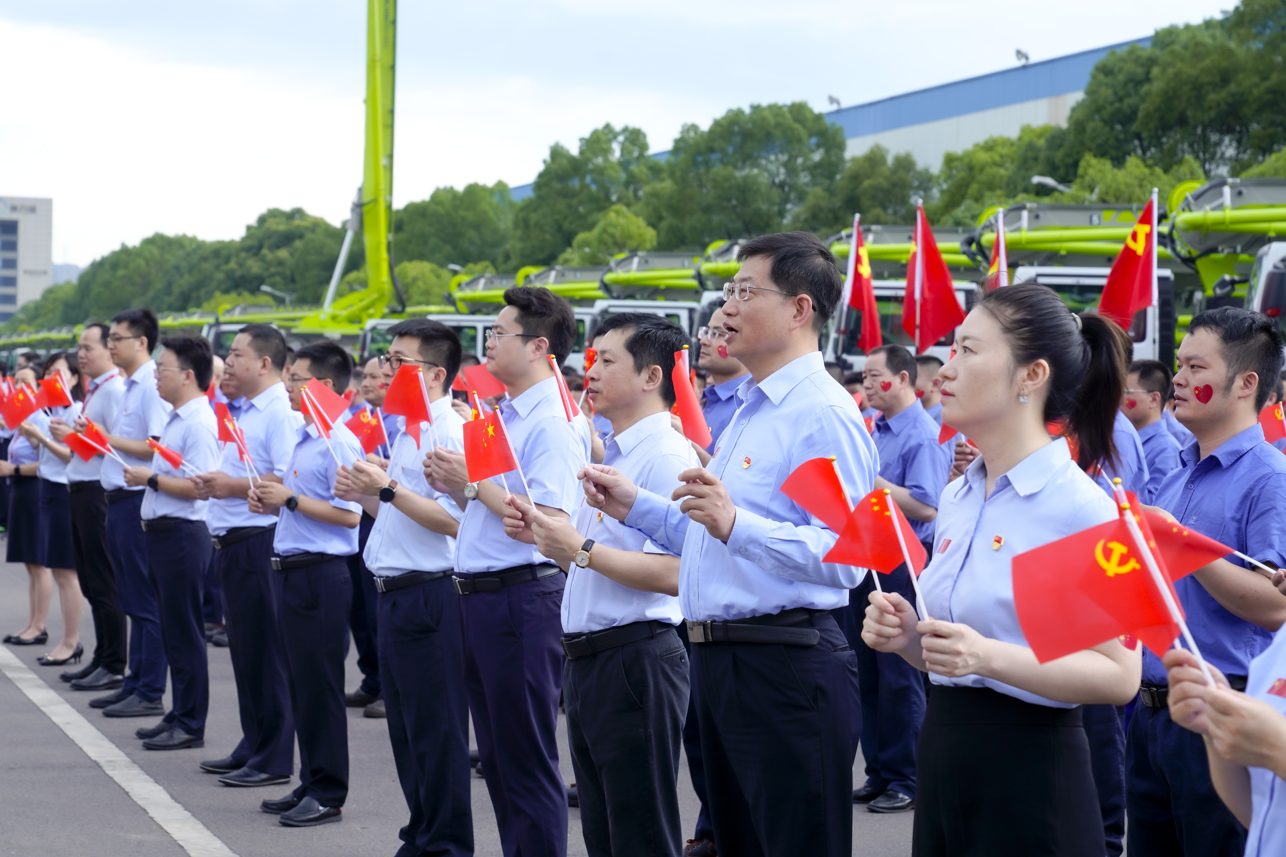 党的光辉照我心舞剧,党的光辉照我心情景剧