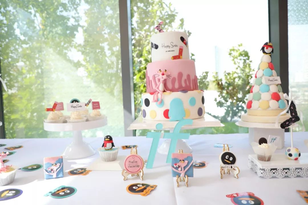 杨幂的经典穿法你学会了吗,杨幂袜子穿搭