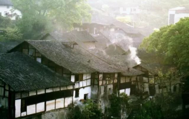 发现藏在深山老林里的美味,重庆隐藏在大街小巷的美食