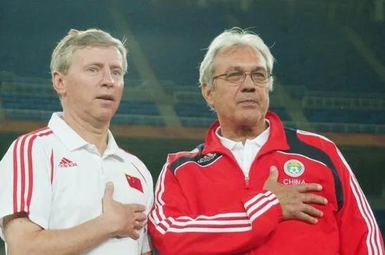 李铁主教练时期的国足哪一年,国足三大变化李铁