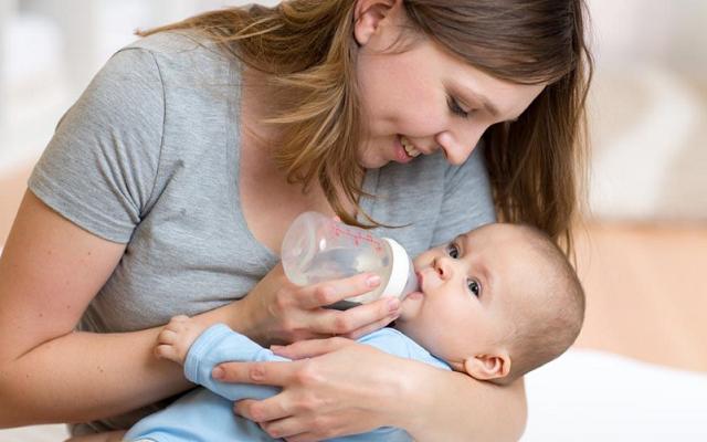 宝宝感冒咳嗽严重怎么办速效办法,婴儿感冒咳嗽推拿护理法