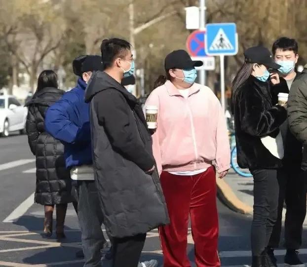 贾玲为什么胖40斤,41岁的贾玲宣布成功减重100斤